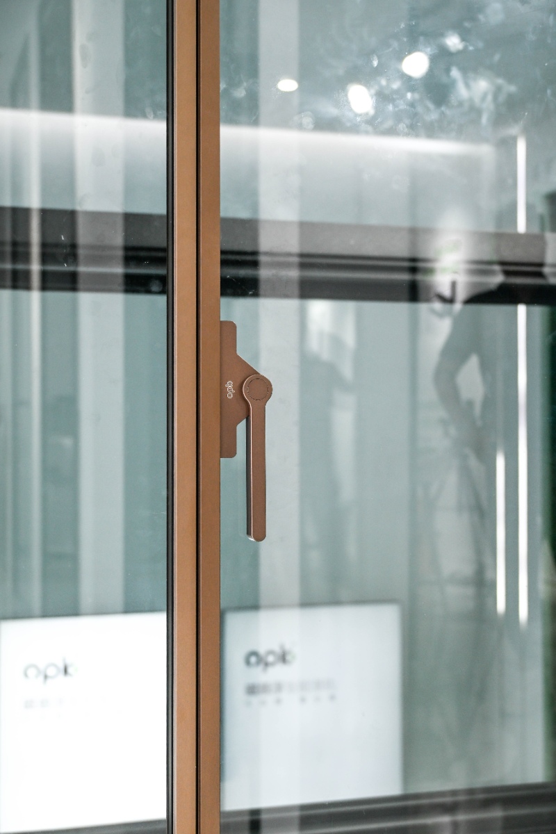 完美系统极窄折门