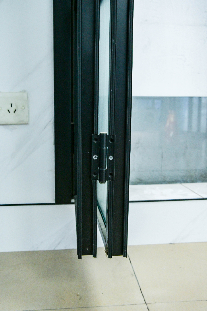 18 35极窄小折门